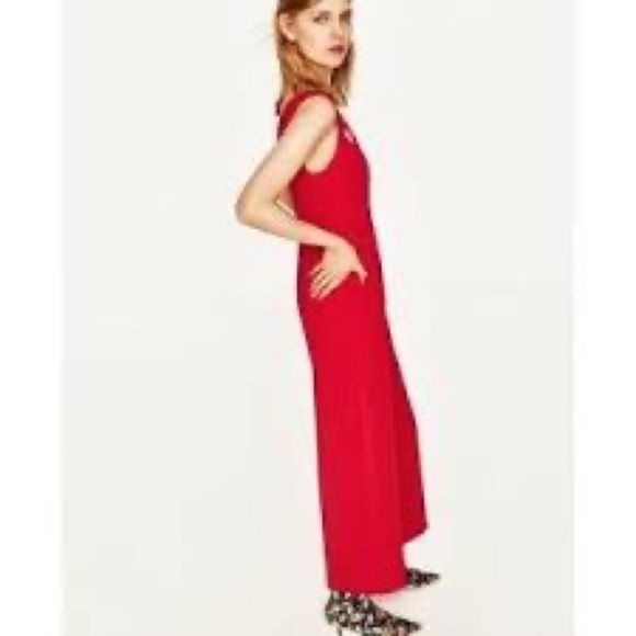 Women’s Zara Basic Collection Red Sleeveless Jumpsuit. Medium- HOLIDAYS! - Picture 2 of 9